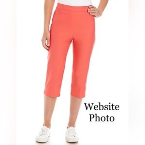 Alfred Dunner Coral Coastal Drive 2019 Allure Capri Pants